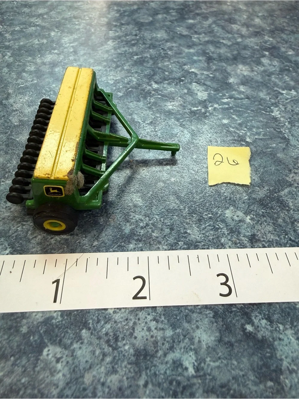 ERTL- Vintage Die Cast John Deere Green and Yellow Toy Seed Planter Accessory